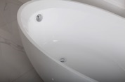 Interior Blue 63" Oval tub, IB2087 (side).JPG